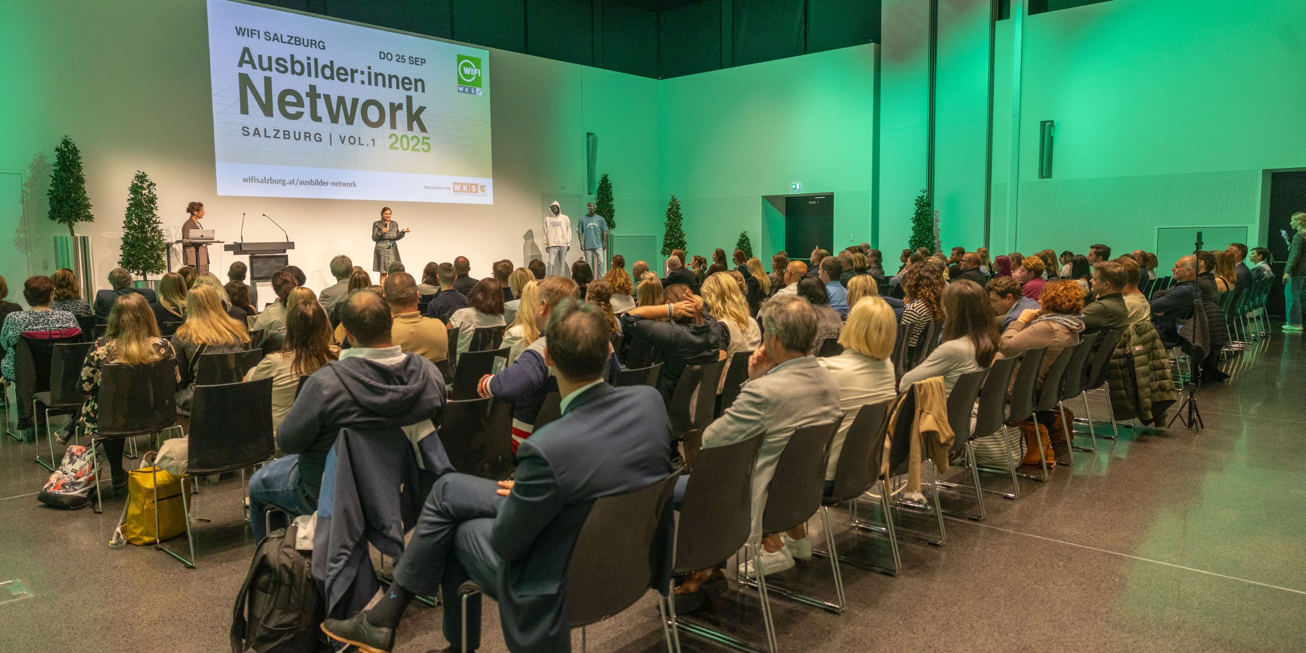 Grafik für -Erfolgreicher Auftakt des Ausbilder:innen-Networks